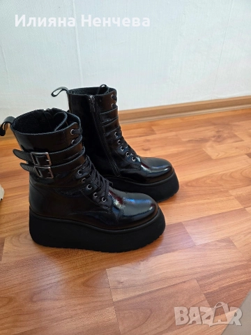 Дамски боти от естествен лак, снимка 2 - Дамски боти - 52794558