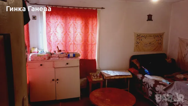 Селска къща с 1345 м² двор, гараж и стопански постройки.  Директно от собственика ., снимка 10 - Къщи - 55993683