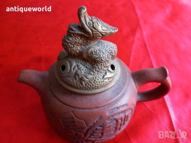 Много Рядък Стар Глинен Китайски Съд Yixing  с Бронзов Капак, снимка 2 - Антикварни и старинни предмети - 44413818