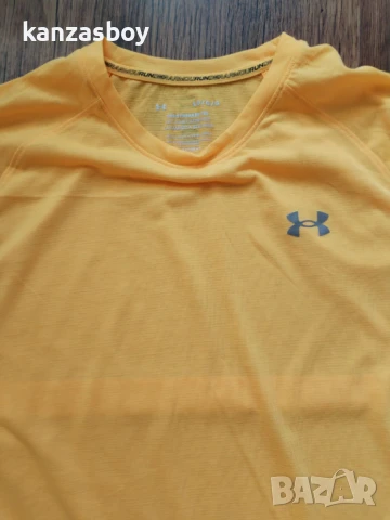Under Armour - страхотна мъжка тениска L КАТО НОВА, снимка 3 - Тениски - 51196523