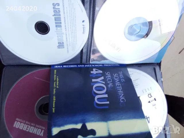 Sale! 50 матрични и оригинални диска + класьор, снимка 9 - CD дискове - 55728225