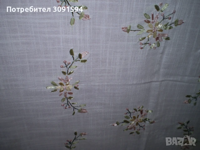 Бродирана голяма покривка за маса многоцветна бродерия, снимка 11 - Покривки за маси - 51042297