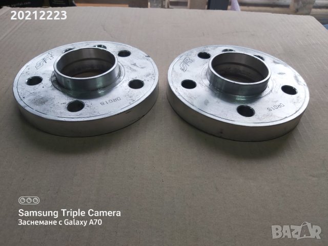 2бр.фланци за Alfa Romeo, снимка 2 - Части - 35945415