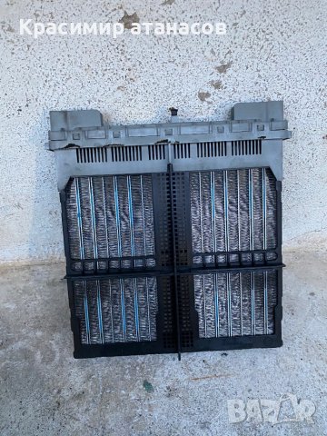 Ел. радиатор парно за Мерцедес ц-класа w204.A2048300461.5HB009192-21