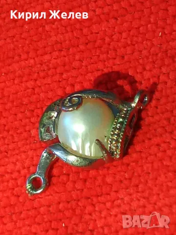 КРАСИВ ПЕРЛЕН СРЕБРИСТ СКЪПОЦЕНЕН ПЕНДАНТ МЕДАЛЬОН 23796, снимка 8 - Колиета, медальони, синджири - 35643876