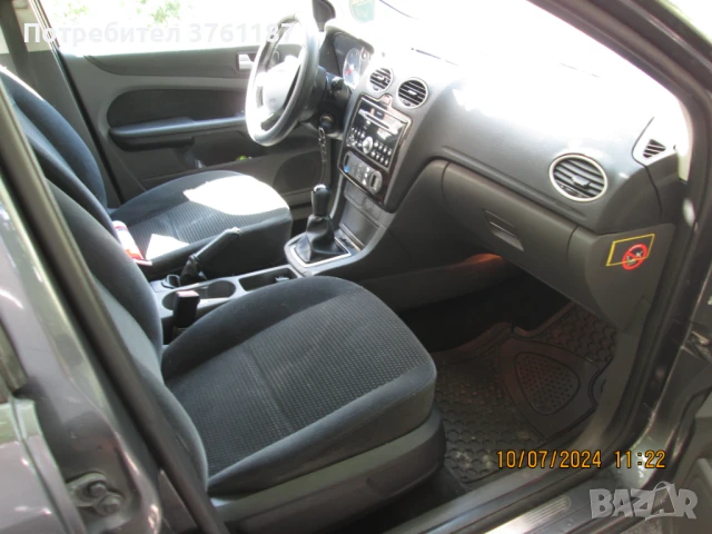 Продавам Ford Focus Ghia 2.0 tdci 136 к.с. sedan, снимка 8 - Автомобили и джипове - 50646351