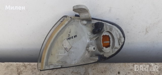 Десен Мигач За Хюндай Лантра 1996-2000 Година  Hundai Lantra, снимка 2 - Части - 40996549