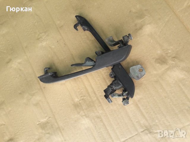 Golf 2 Оригинал  Ръкохватка на врата с ключ , снимка 4 - Части - 41188117