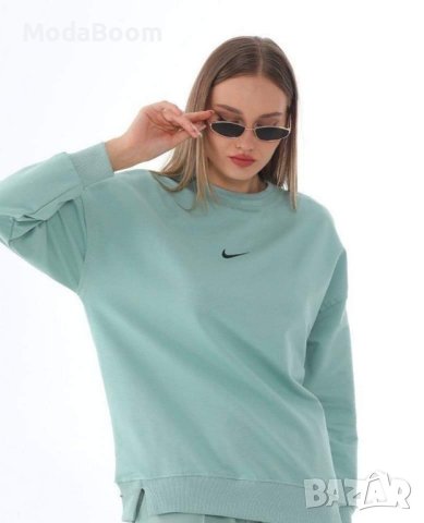 Дамски блузи Nike , снимка 2 - Блузи с дълъг ръкав и пуловери - 42696869
