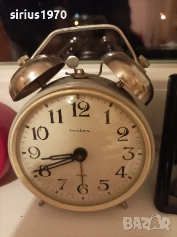 будилник янтар профилактиран работещ, снимка 1