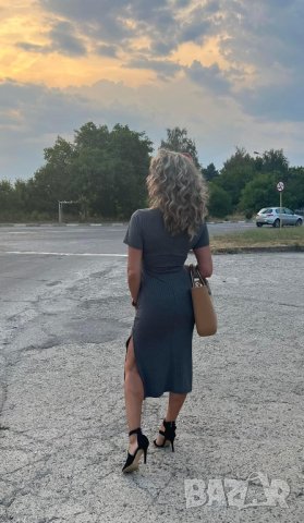 Сива рокля, снимка 8 - Рокли - 41887202