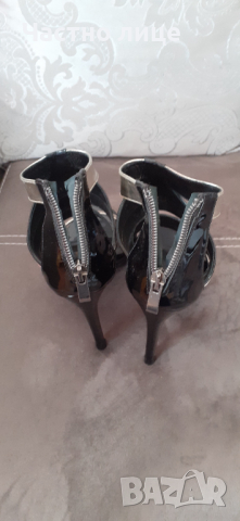 Дамски обувки и сандали, снимка 15 - Дамски обувки на ток - 36354470