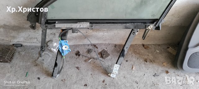 Стъкло А4 В6 предна дясна врата , снимка 3 - Части - 40777626