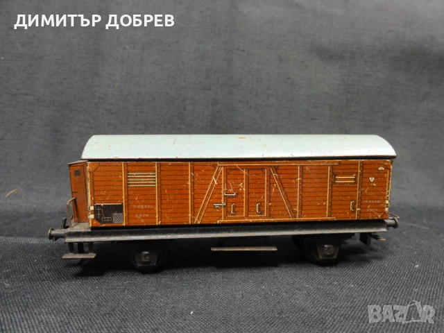 СТАРА РЕТРО МЕТАЛНА ИГРАЧКА ТОВАРЕН ВАГОН TRIX HO 1/87, снимка 2 - Колекции - 50612209