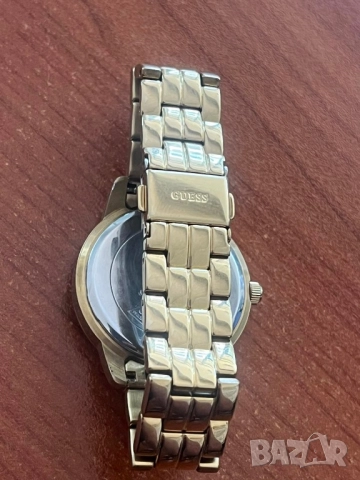 Дамски часовник Guess, снимка 4 - Дамски - 51471287