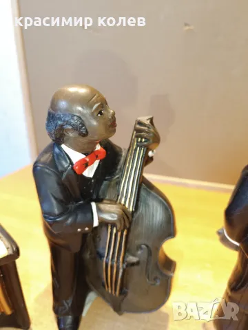 колекционерски фигури "Enesco ALL THAT JAZZ", снимка 7 - Колекции - 48894797