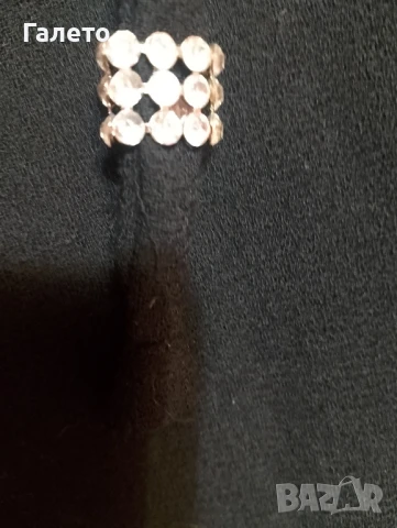 Дълга черна пола с колан с орнамент 