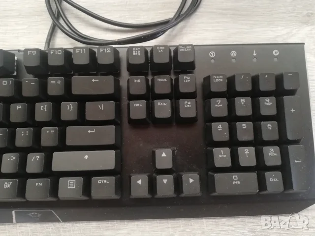 TRUST GXT 890 Cada механична клавиатура с RGB подсветка, снимка 3 - Клавиатури и мишки - 56119232