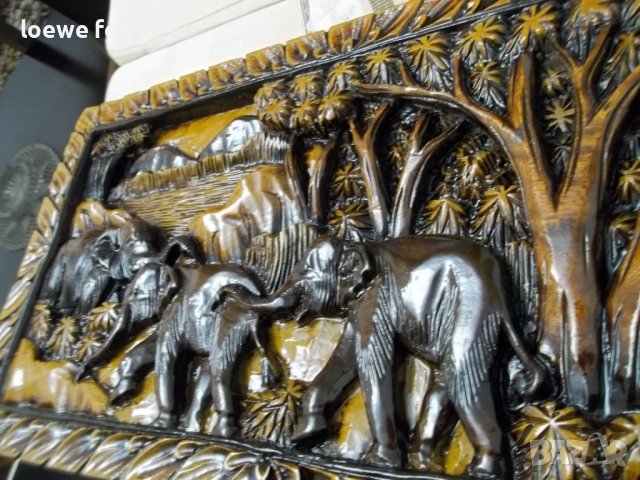 Ръчна Дърворезба Тиково Дърво Слонове Слон  - 61 см на 29,5 см ! Пано За Стена Картина !, снимка 4 - Пана - 39910487