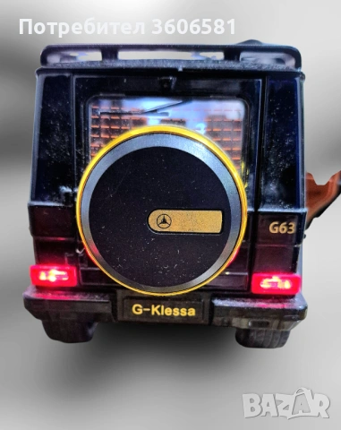 Метални реалистични модели на Mercedes C63 AMG и Mercedes Benz G klassa, снимка 8 - Коли, камиони, мотори, писти - 48365316