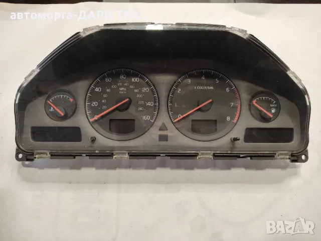 Табло уредно (Километраж) за Волво В 70 2.4 бензин