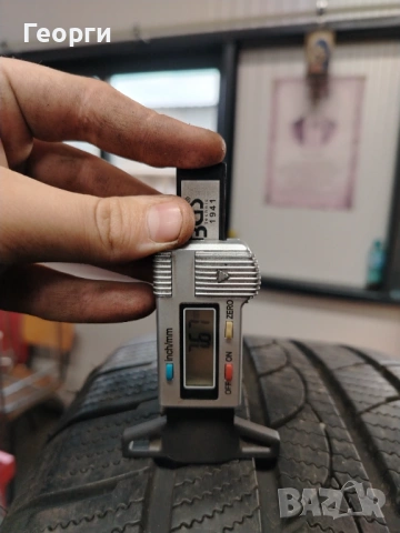 2бр. зимни гуми 255/45/19 Minerva, снимка 2 - Гуми и джанти - 53219171