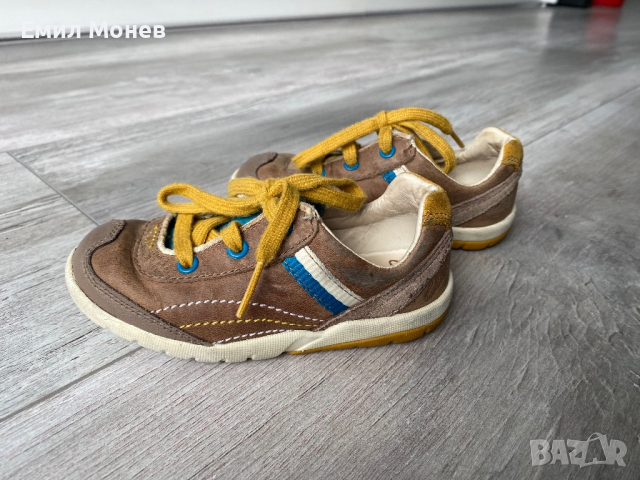 Обувки Clarks 23 номер, снимка 3 - Детски обувки - 44729183