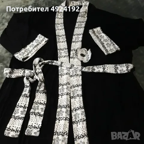 Черно ,бял Дамски Халат, снимка 2 - Други - 56203025