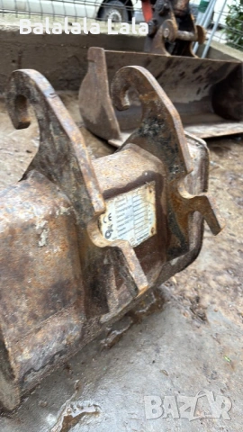 Кофа мини багер бързосменник cw00