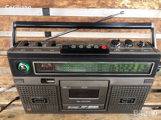 Радиокасетофон SHARP GF 8080E(Japan-1977г.)  Работещ на всичко,много запазен!, снимка 7 - Радиокасетофони, транзистори - 53730793
