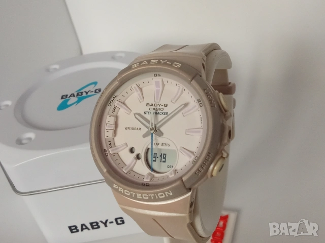 Casio Baby-G Step Tracker дамски часовник с крачкомер 