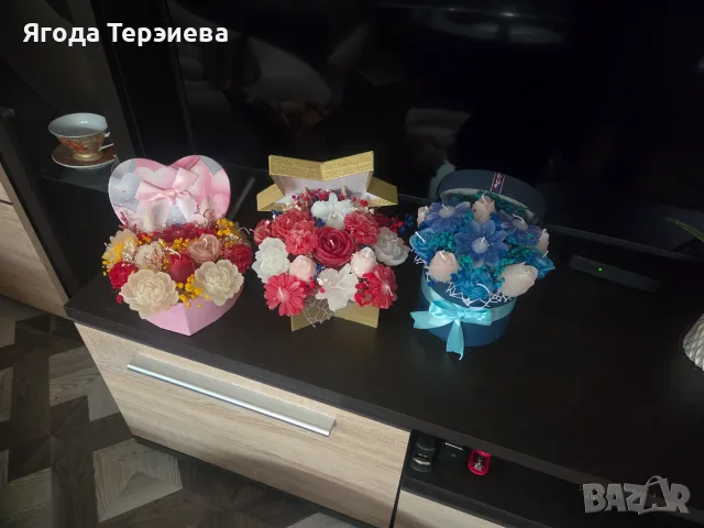 Кутии с цветя от восък