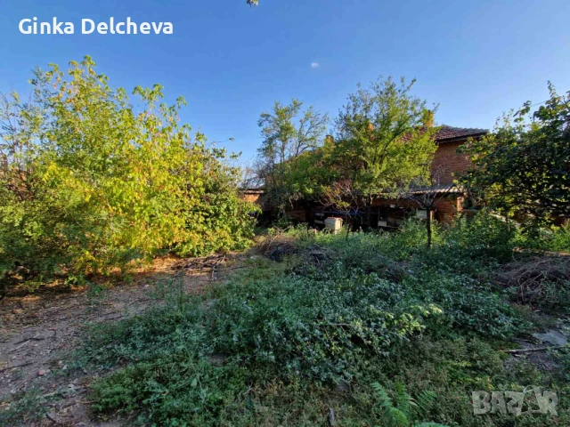 Продавам двуетажна къща с голям двор в ТОП центъра на Харманли!, снимка 5 - Къщи - 51320314