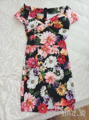 Рокля, обличана точно веднъж, снимка 2 - Рокли - 40437652