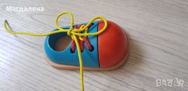 Дървена обувка с връзки за завързване, снимка 3 - Образователни игри - 41911082