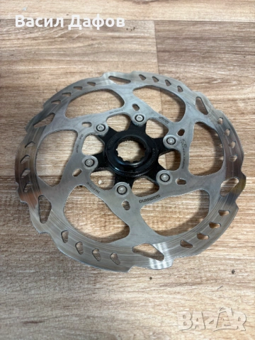 Дискове Ротори Shimano SM-RT70 180 и 203 мм center lock, снимка 4 - Части за велосипеди - 53004441