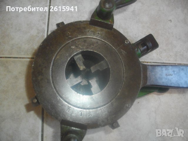 1/4-1 1/4 Цол Водпроводна Плашка За Направа На Резби На Тръби-Старо Качество-Немска-ALARM-Винтонарез, снимка 6 - Други инструменти - 42115743