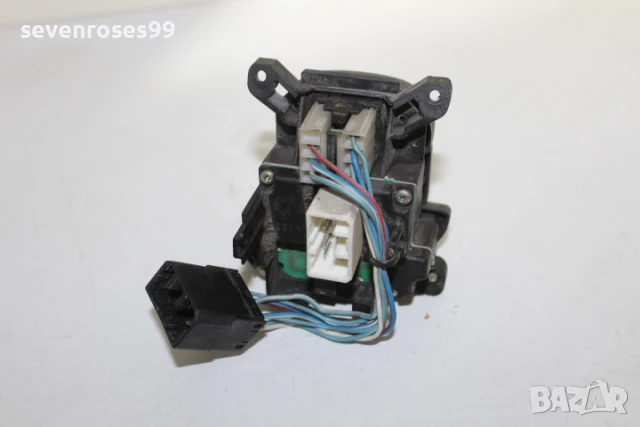 Бутон аварийни подгрев Ланчия Ипсилон Lancia Y, снимка 2 - Части - 50659571