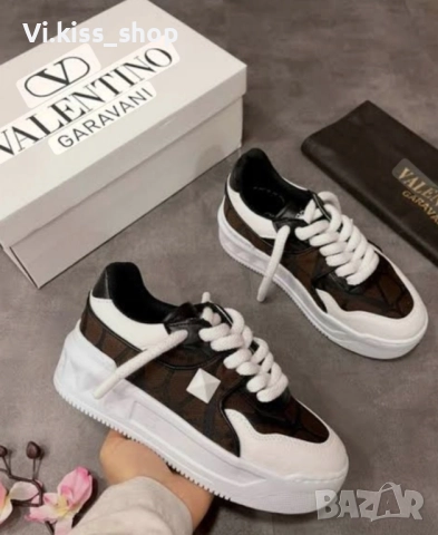Нови обувки Valentino , снимка 5 - Спортно елегантни обувки - 48844583