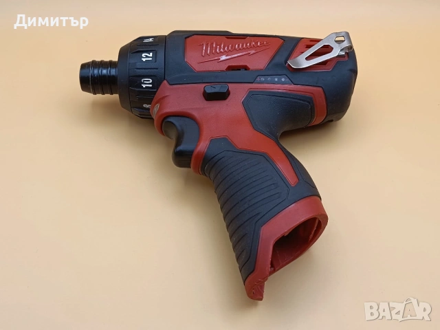 Milwaukee M12 BD тяло на компактен винтоверт, снимка 2 - Винтоверти - 53753339