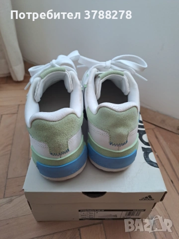 Дамски кецове Adidas, снимка 3 - Кецове - 53821910