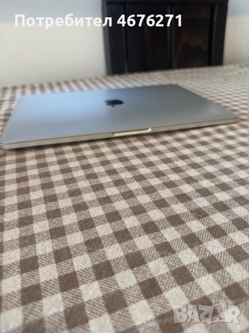 MacBook Pro 13” (2022) Apple M2 / 8GB RAM / Silver – отлично състояние, снимка 4 - Лаптопи за работа - 52770380