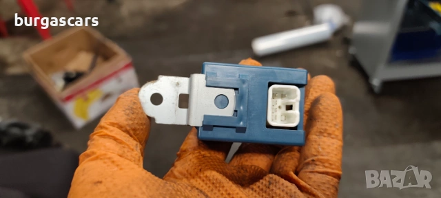 Реле 85940-16080 / 052100-2810 Daihatsu Sirion II 2007г