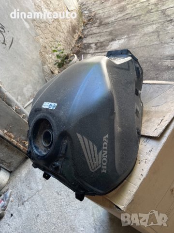 Резервоар за Honda CB 650R, снимка 2 - Части - 41761920