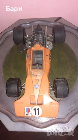 Рядка играчка състезателна кола на SCHUCO Tyrrell-Ford 356 176 