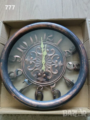 стенен часовник , снимка 2 - Стенни часовници - 48725312