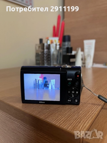 Фотоапарат Nikon 12,2Mp (+подаръци), снимка 3 - Фотоапарати - 52106876