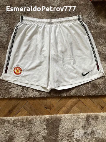 Футболни къси панталонки Manchester United, снимка 1