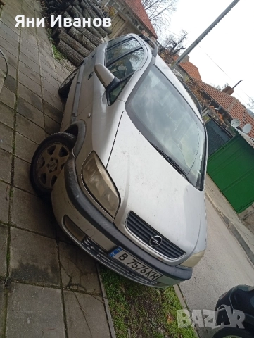 Продавам Opel Zafira