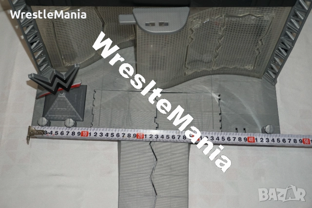 Рядка Кеч Сцена WWE ELECTRONIC ULTIMATE ENTRANCE STAGE PLAYSET MATTEL RAW AND SMACKDOWN, снимка 16 - Колекции - 51854839